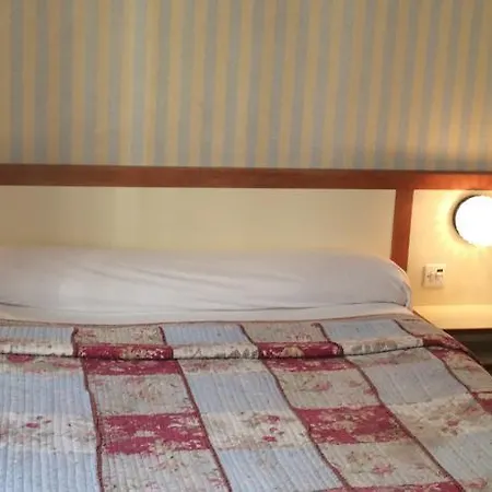 Hotel Marena Parigi