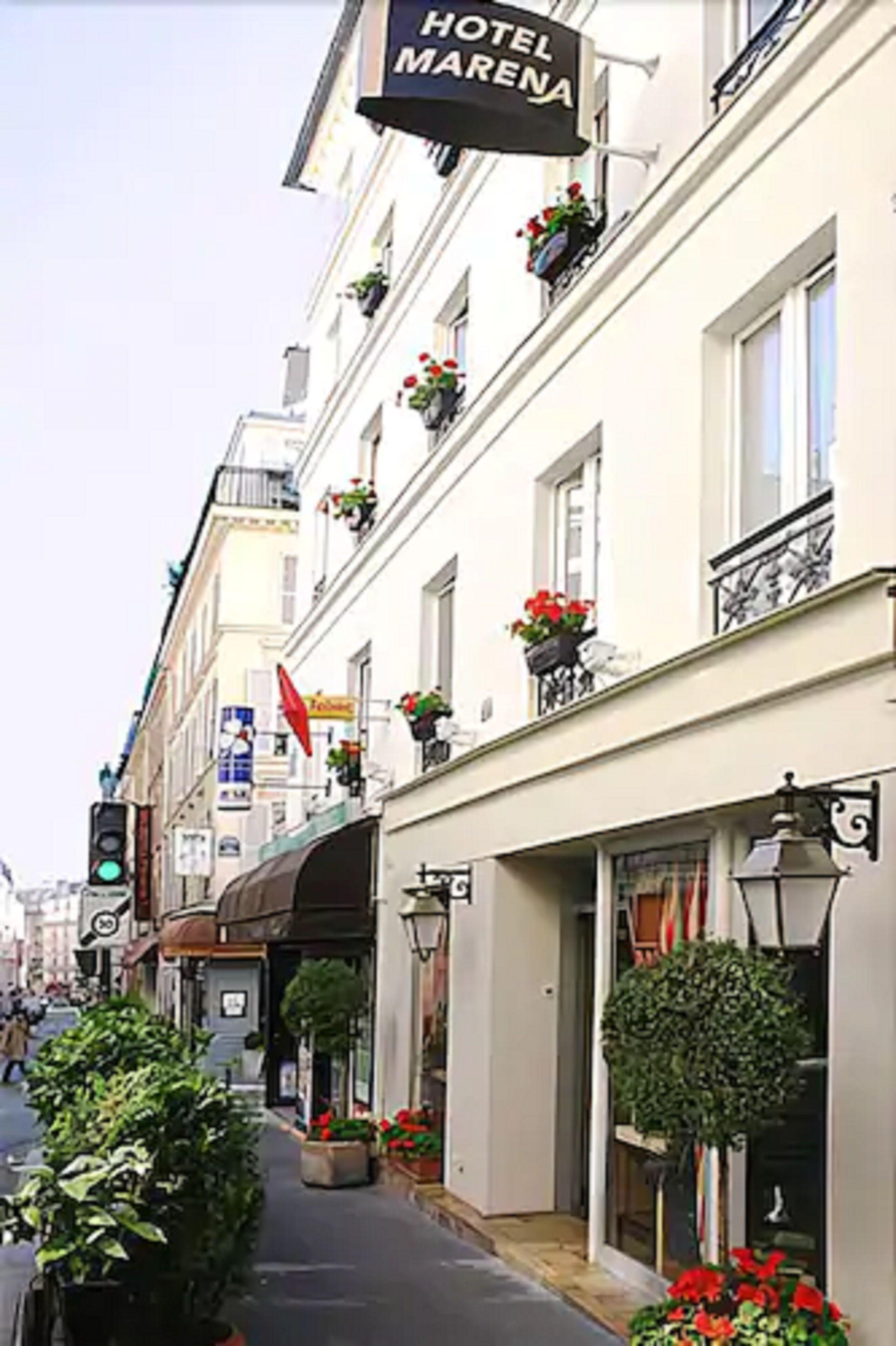 Marena Hotel 3*
